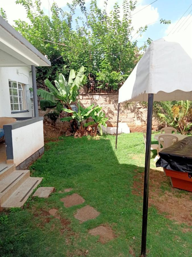 Pinkroses Gardens Hostel Nairobi Exterior photo